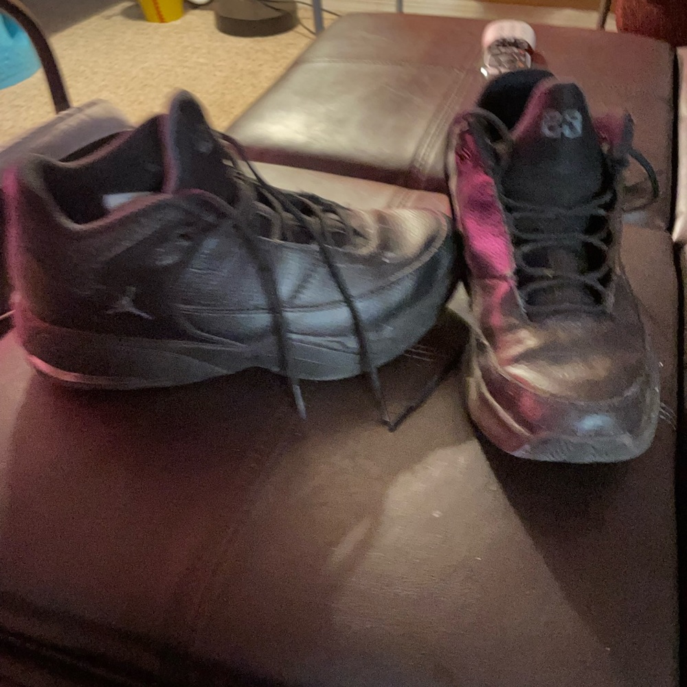 New, never worn Boys Youth size 7 Air Jordans #23.